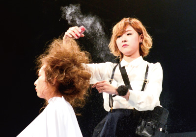 大村美容ファッション専門学校